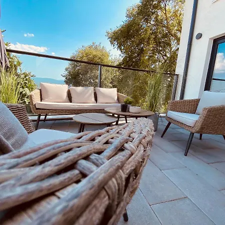 Magic Look * Donji Proložac